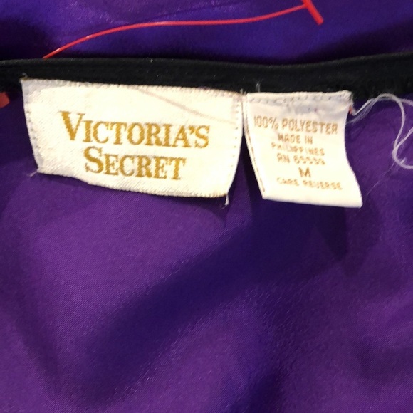 Victoria’s Secret purple with black beaded design long sleeve top pullover M - Picture 10 of 14